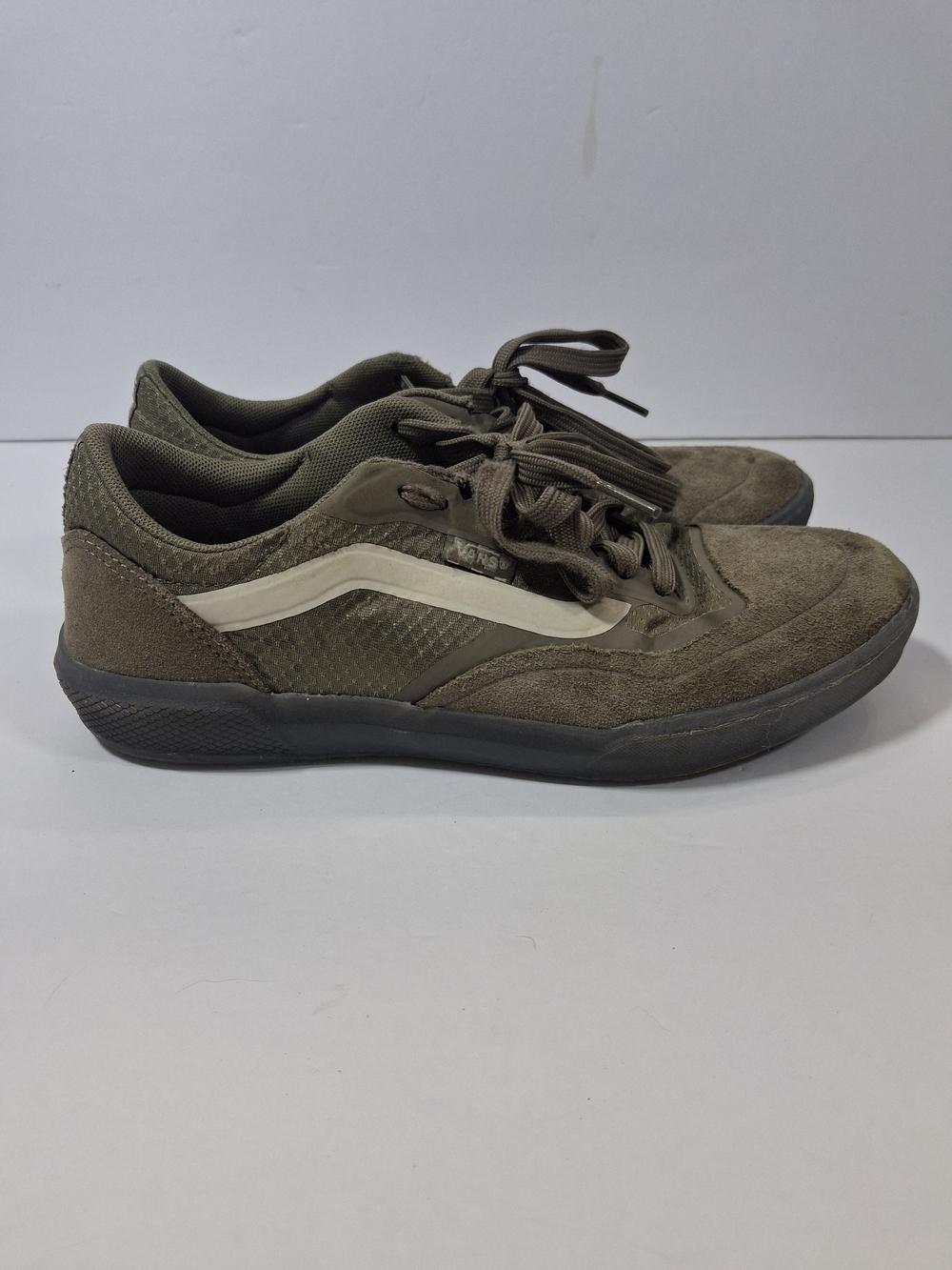 Vans Kids Olive Green Suede Low-Top Sneakers with White Side Stripe